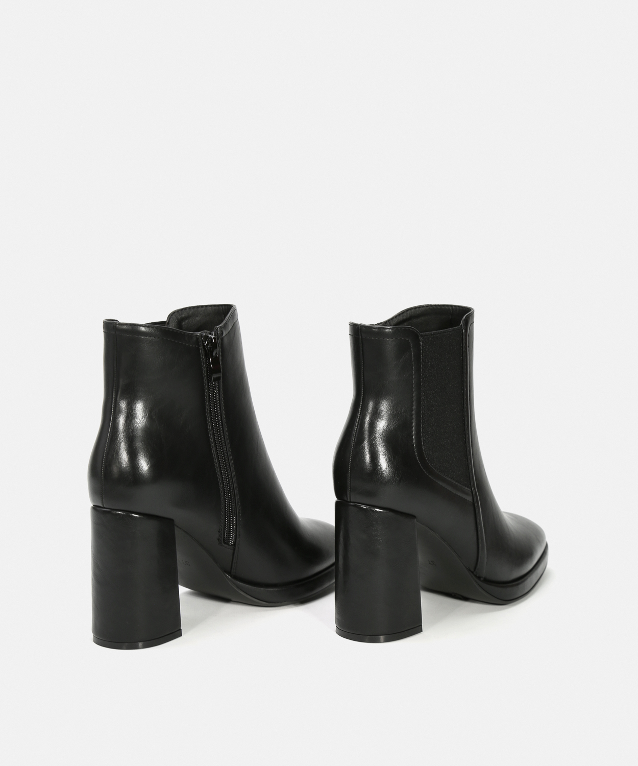 Botins salto bico quadrado image number null